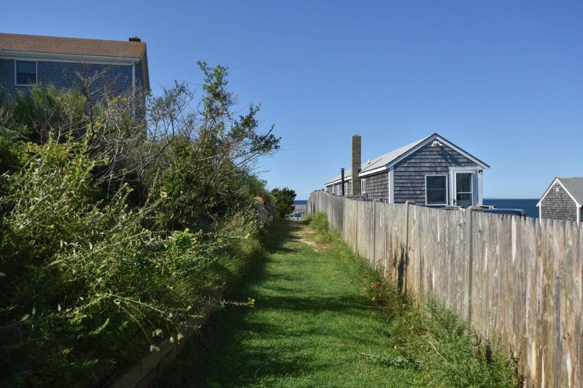 12216 - Beautiful Views Of Cape Cod Bay Access To Private Beach Easy Access To P-Town Truro Luaran gambar